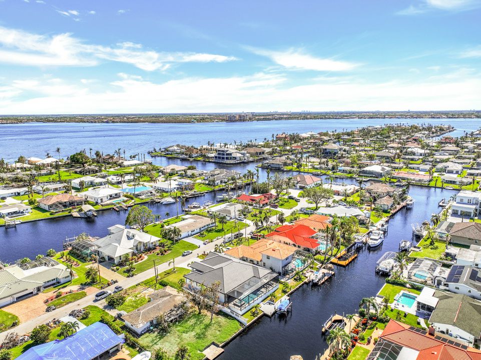 5332 Malibu Ct, Cape Coral, FL 33904