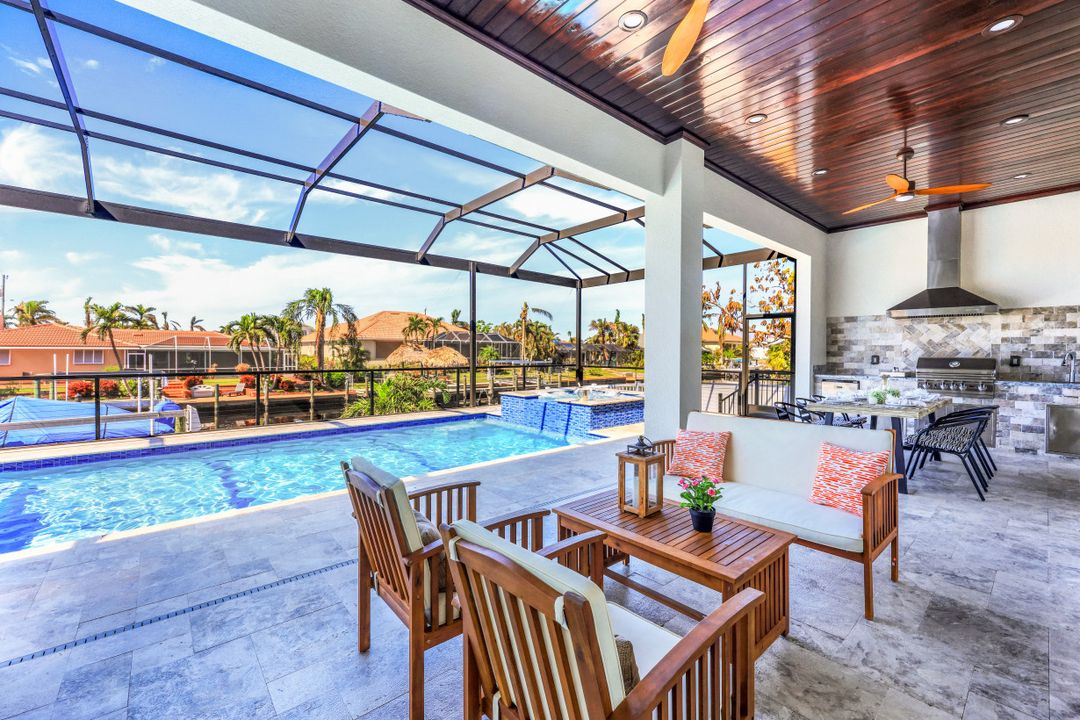 5332 Malibu Ct, Cape Coral, FL 33904