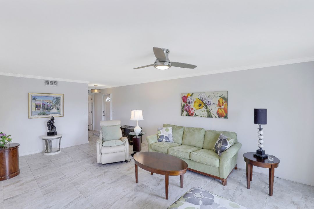 1810 Bald Eagle Dr #C, Naples, FL 34105