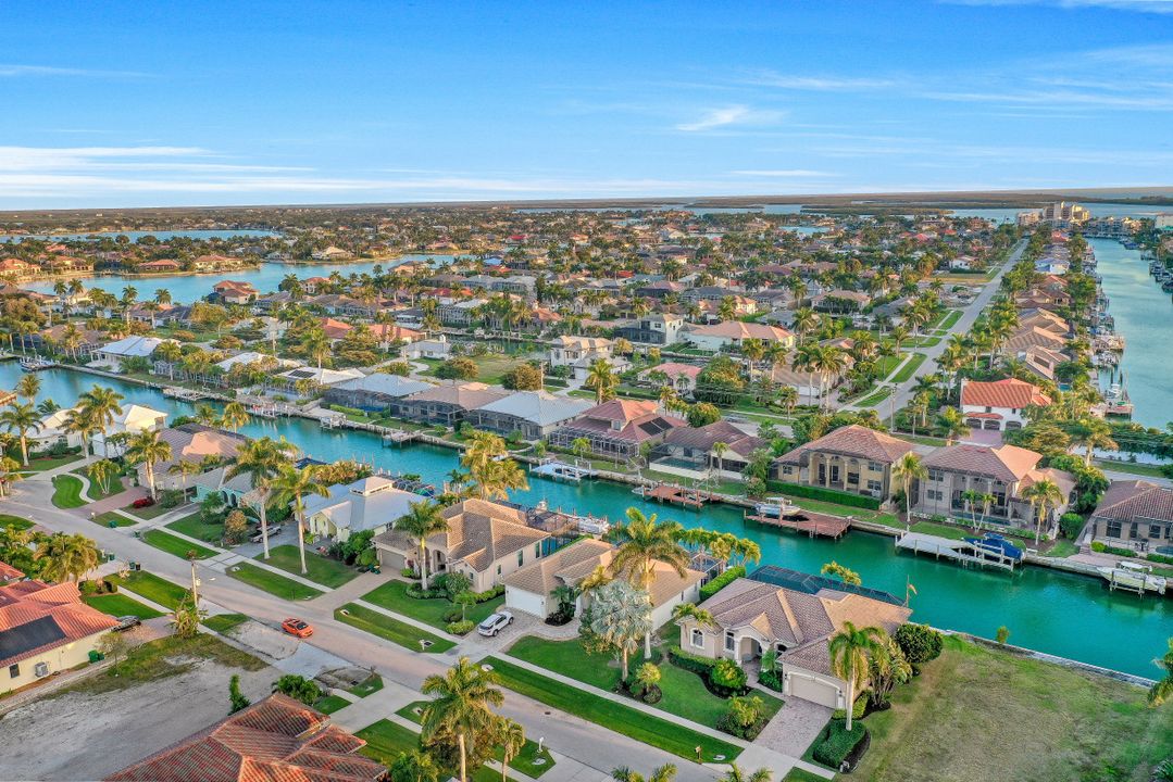 1141 Abbeville Ct, Marco Island, FL 34145