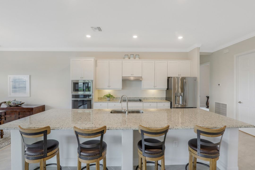 17441 Elkgrove Ln, Estero, FL 33928