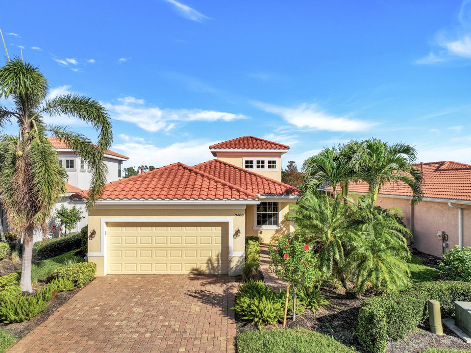 9400 La Bianco St, Fort Myers, FL 33967