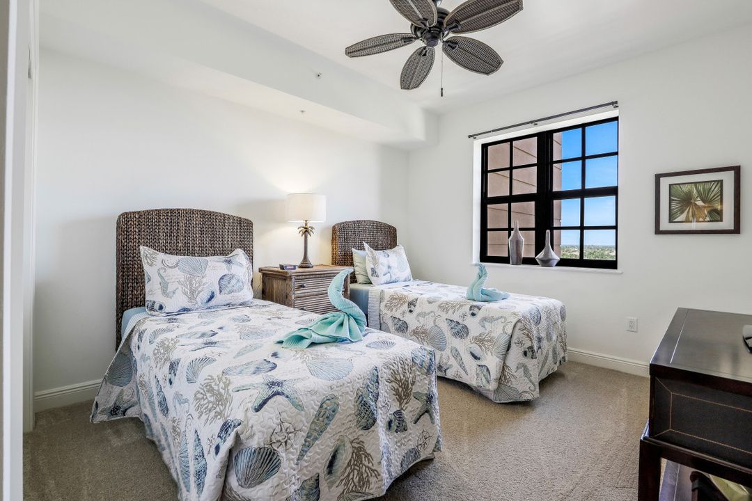 5793 Cape Harbour Dr #916, Cape Coral, FL 33914