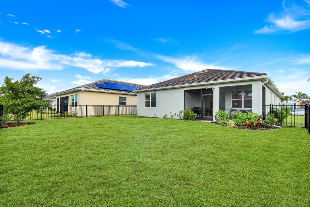 16546 Crescent Beach Way, Bonita Springs, FL 34135