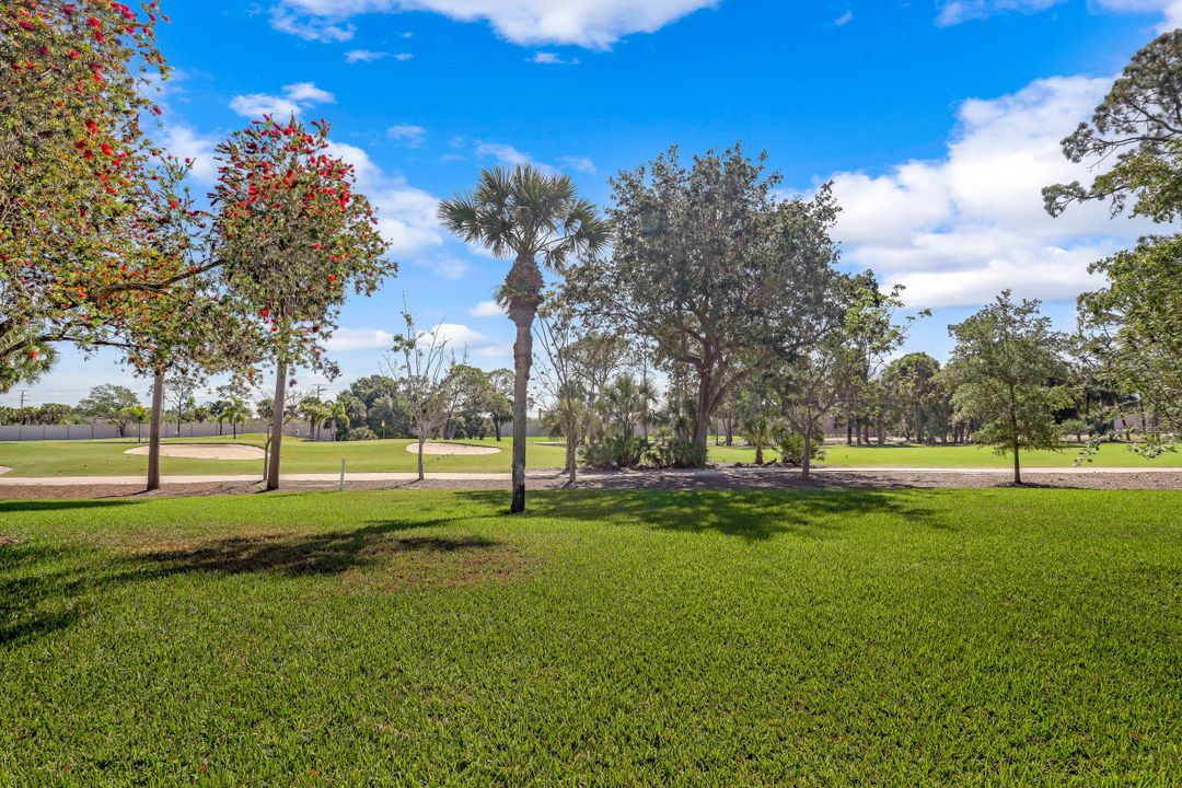 178 Cypress View Dr #C-34, Naples, FL 34113