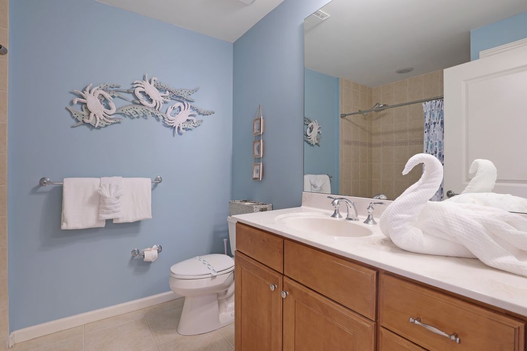 5793 Cape Harbour Dr #912, Cape Coral, FL 33914