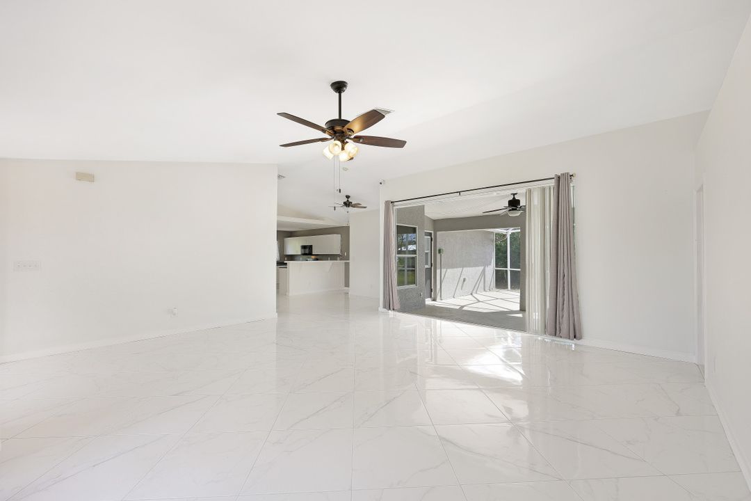 591 Pierre Cir, Lehigh Acres, FL 33974