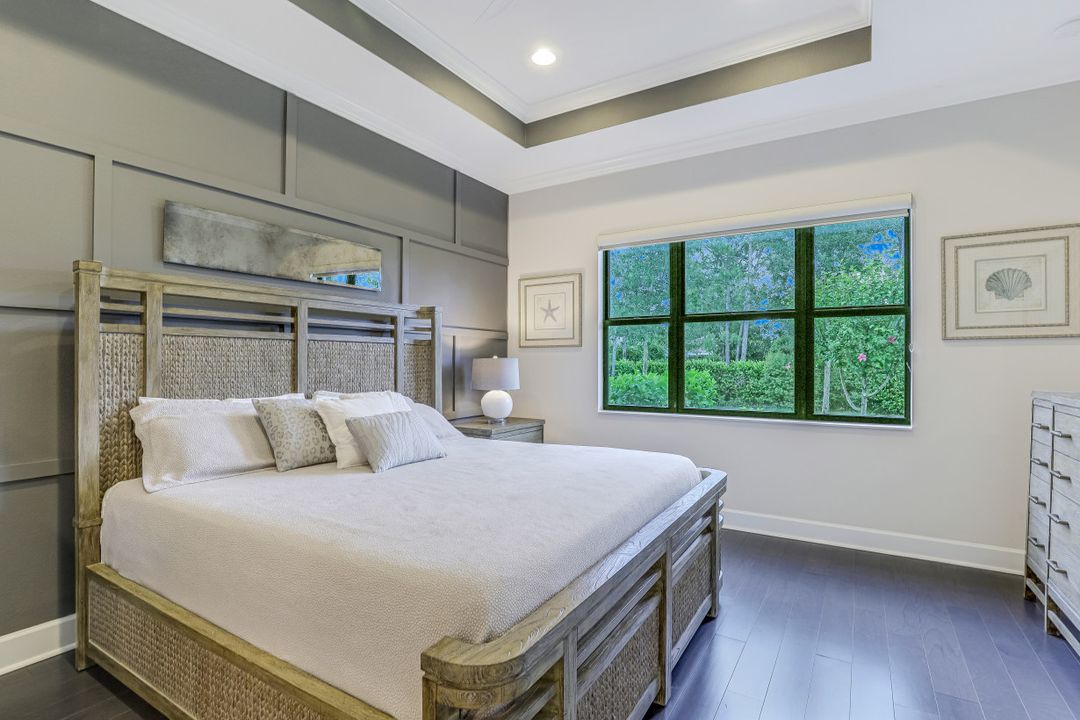 9167 Isla Bella Cir, Bonita Springs, FL 34135