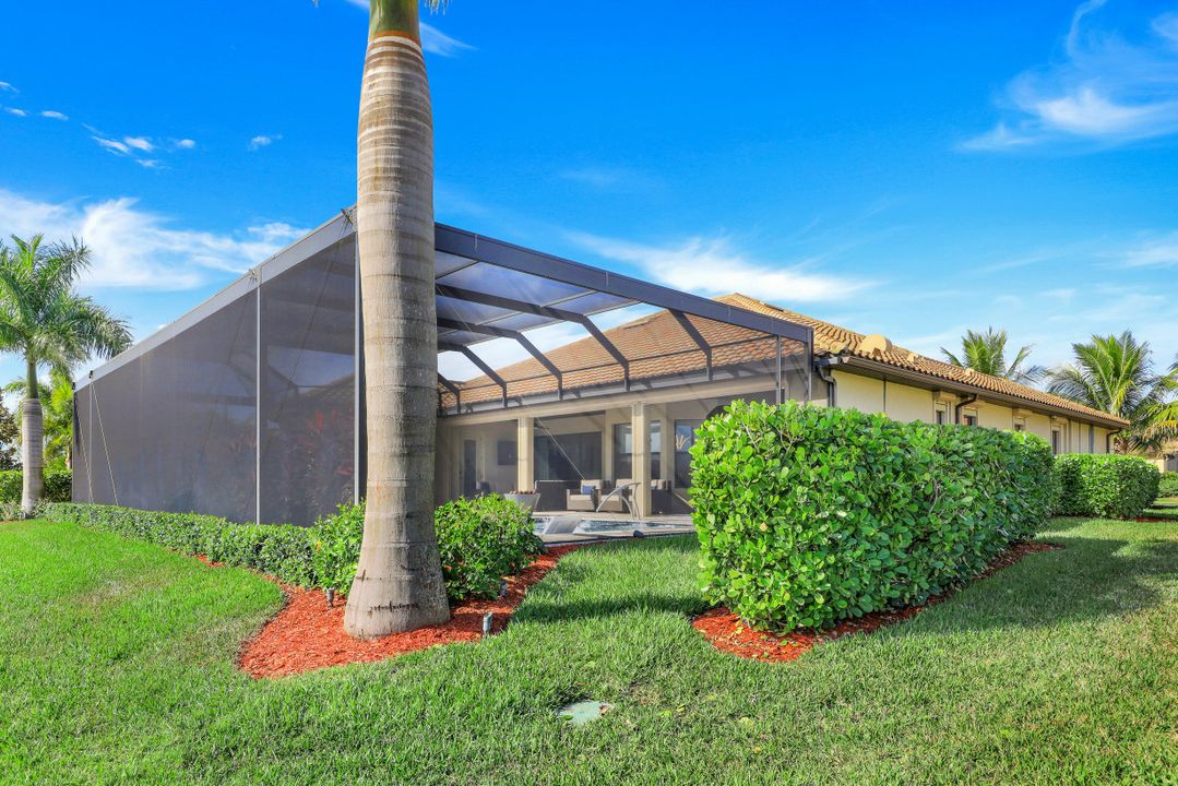 17201 Cherrywood Ct, Bonita Springs, FL 34135