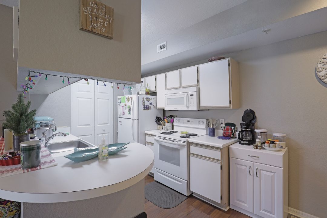 6450 Aragon Way #306, Fort Myers, FL 33966