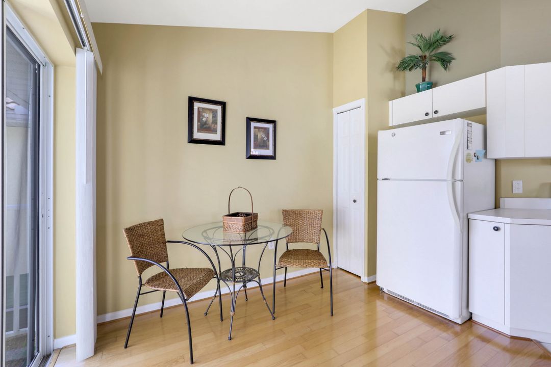 5410 Worthington Ln #204, Naples, FL 34110