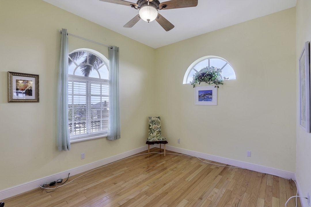 1827 Dogwood Dr, Marco Island, FL 34145