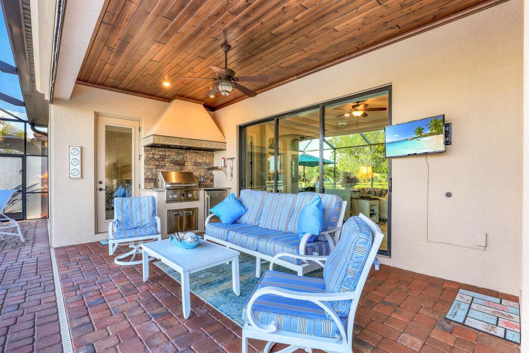 28111 Kerry Ct, Bonita Springs, FL 34135