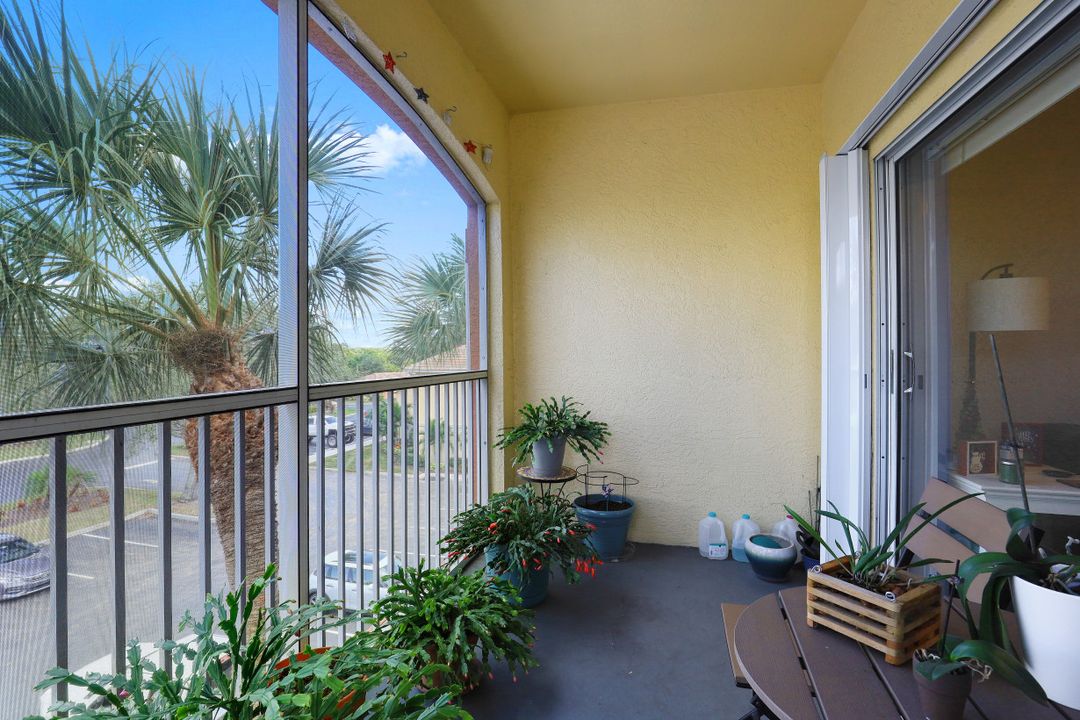 6450 Aragon Way #306, Fort Myers, FL 33966