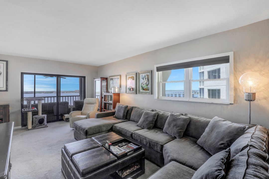 1901 Clifford St #Apt 1401, Fort Myers, FL 33901