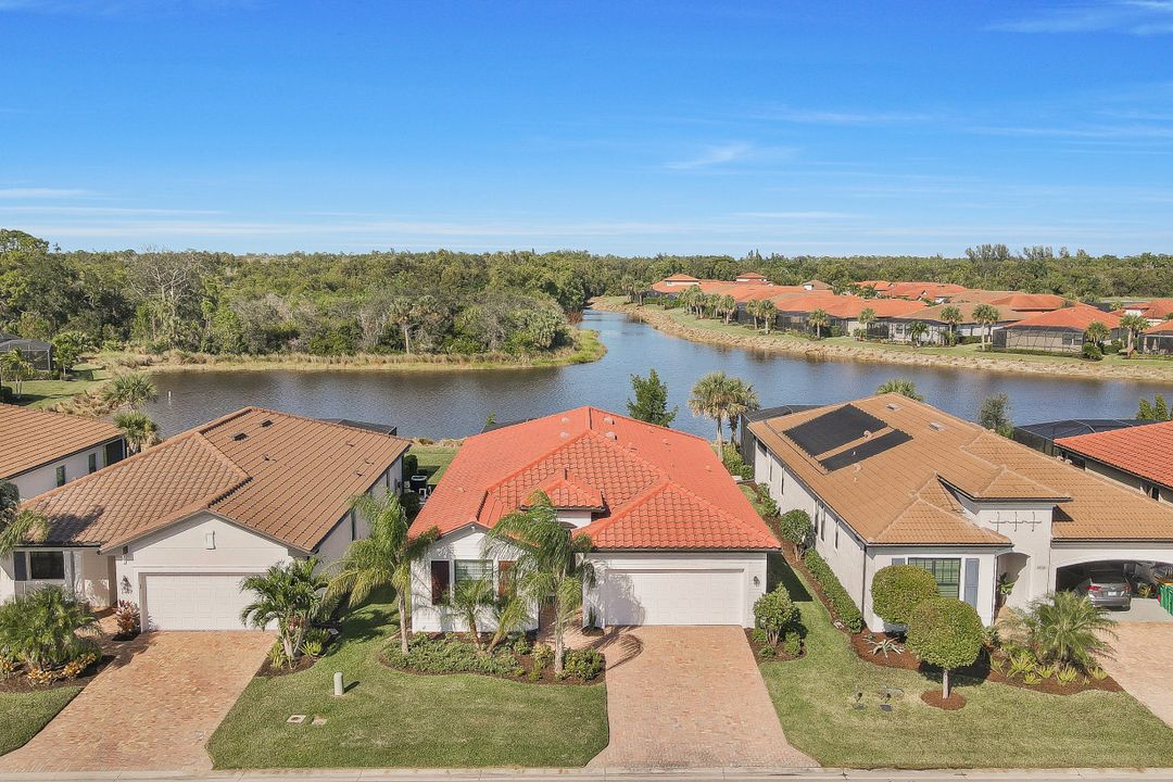 1493 Artesia Dr W, Naples, FL 34113