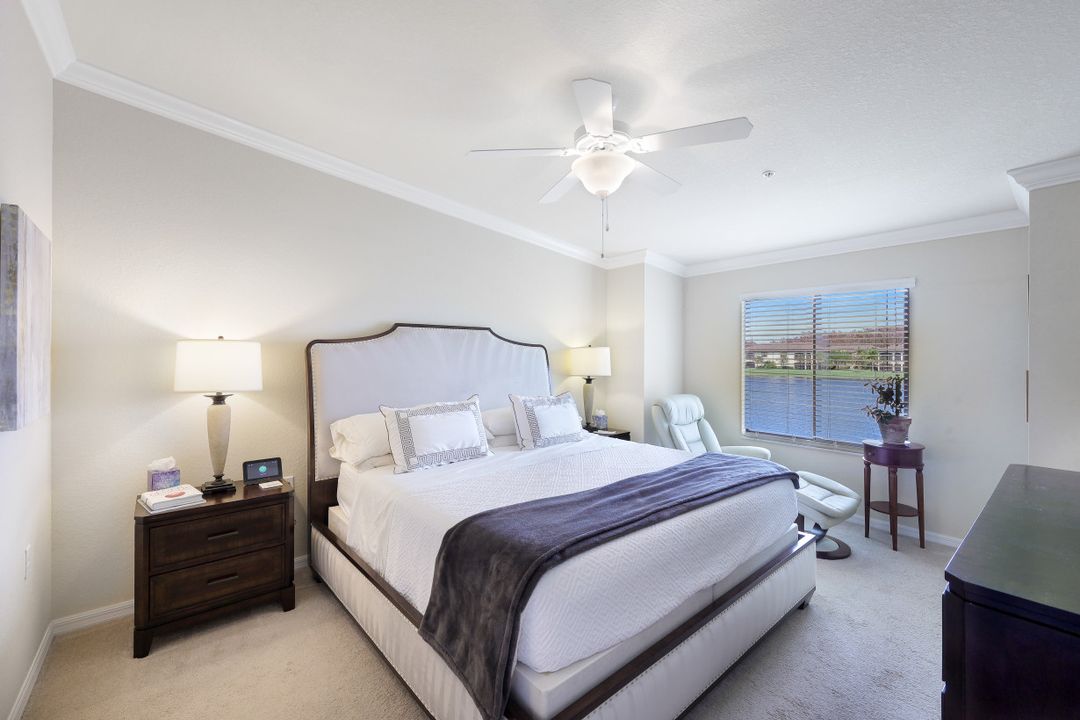 9517 Avellino Wy #2222, Naples, FL 34113