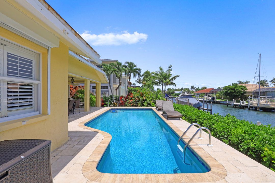 725 Plantation Ct, Marco Island, FL 34145