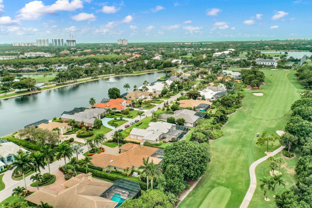 795 Brentwood Point, Naples, FL 34110