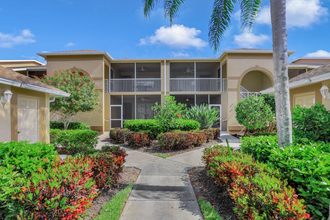 8075 Queen Palm Ln #514, Fort Myers, FL 33966