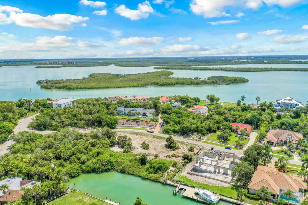 1115 Caxambas Dr, Marco Island, FL 34145