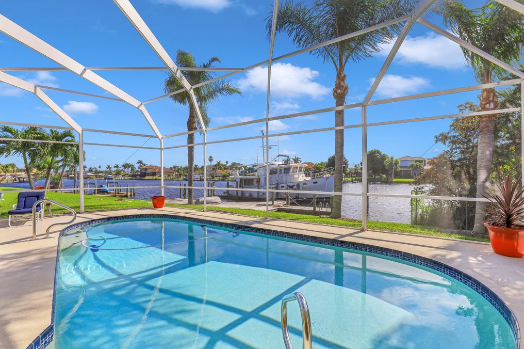 1745 SE 44th Terrace, Cape Coral, FL 33904