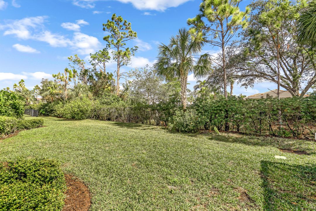 3625 Canopy Cir, Naples, FL 34120