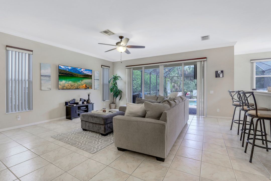 9222 Estero River Cir, Estero, FL 33928