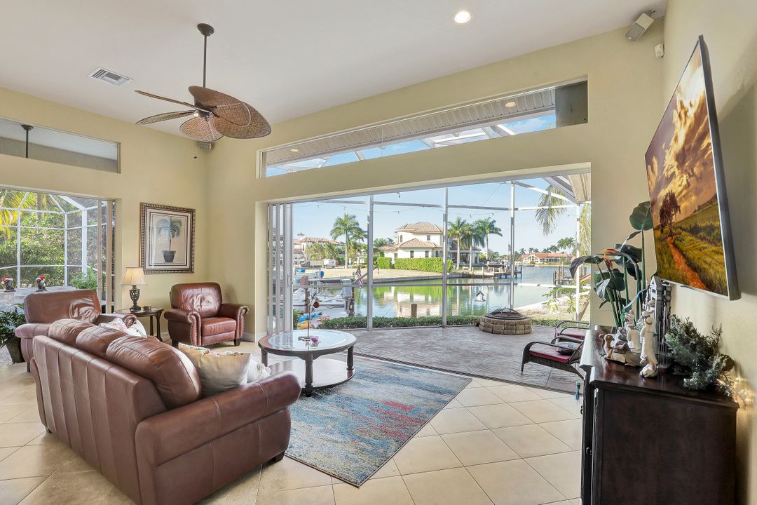 138 S Bahama Ave, Marco Island, FL 34145