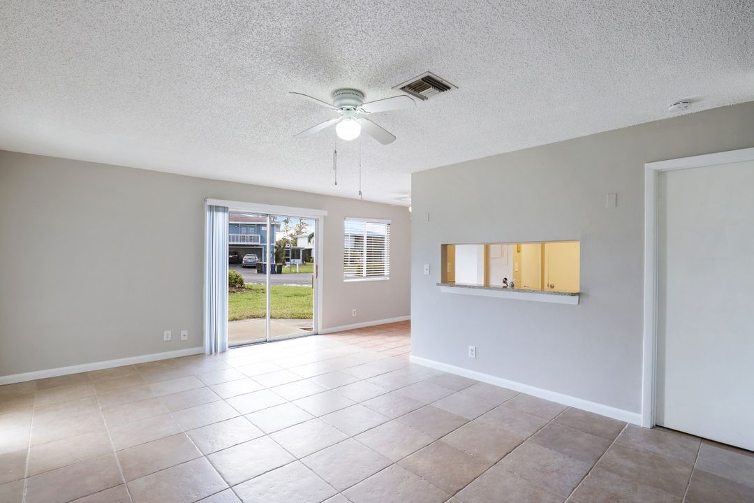 5848 Queen Elizabeth Way ##2, Fort Myers, FL 33907