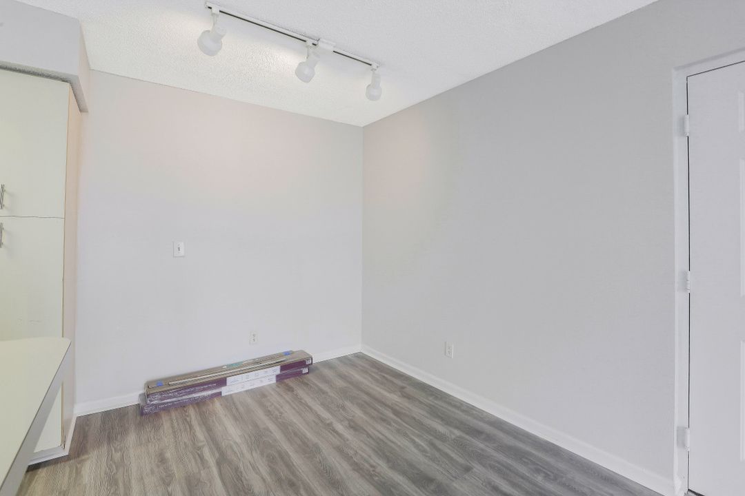 13545 Eagle Ridge Dr #826, Fort Myers, FL 33912