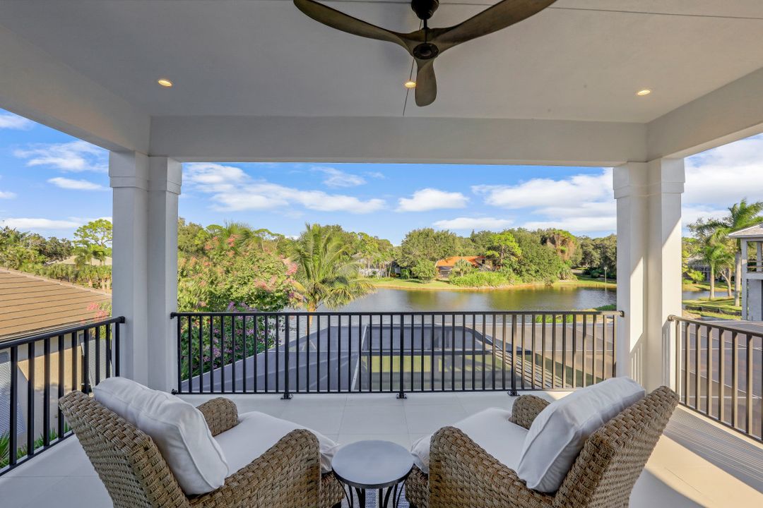 3862 Woodlake Dr, Bonita Springs, FL 34134