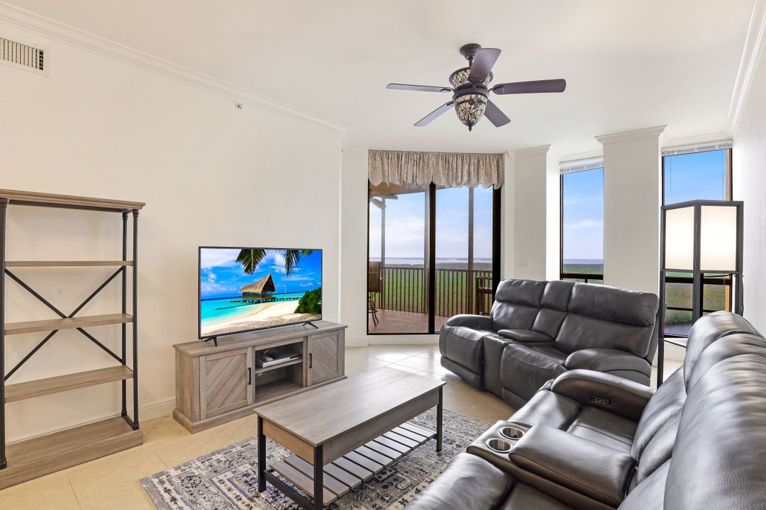 5781 Cape Harbour Dr #1308, Cape Coral, FL 33914