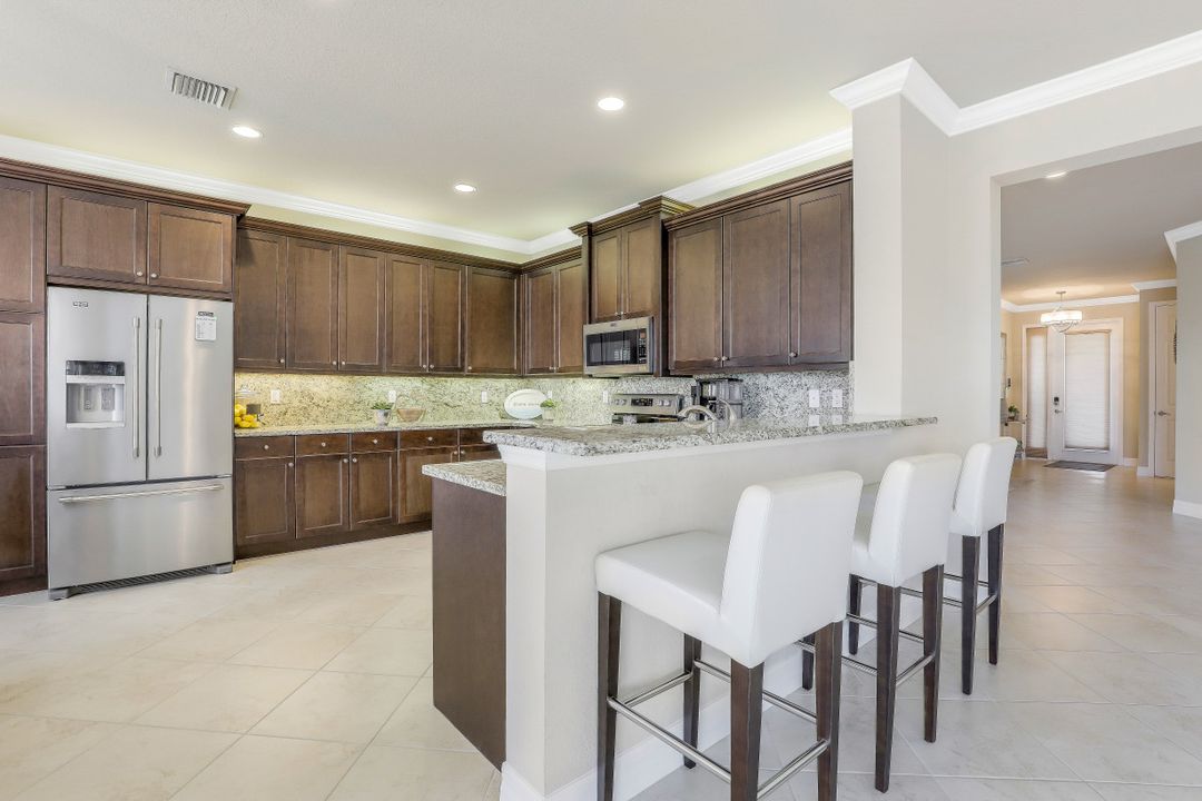 11542 Meadowrun Cir, Fort Myers, FL 33913