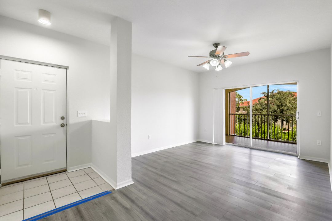 6461 Aragon Way #205, Fort Myers, FL 33966