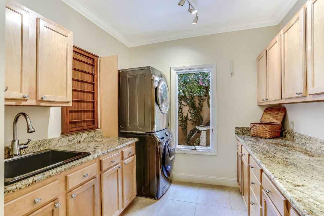 25071 Pennyroyal Dr, Bonita Springs, FL 34134