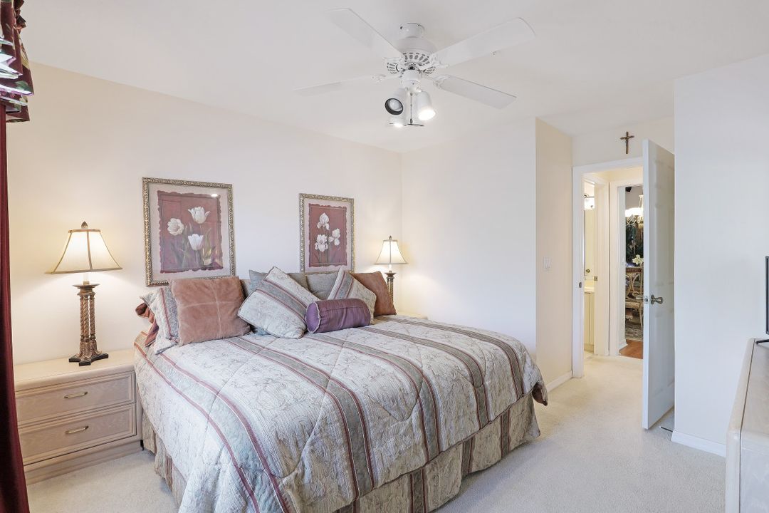 6528 Huntington Lakes Cir #203, Naples, FL 34119