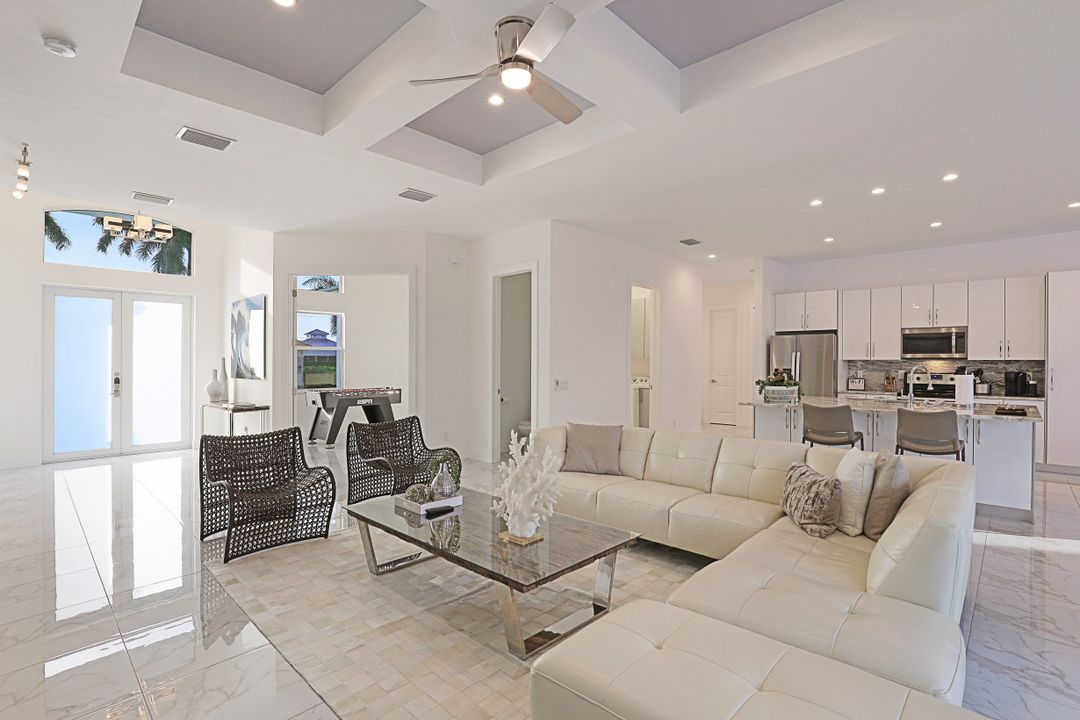 445 River Ct, Marco Island, FL 34145