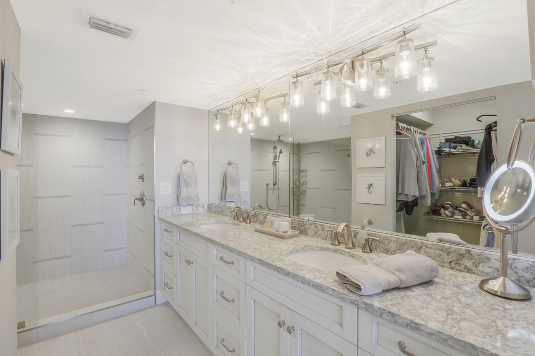 990 Cape Marco Dr #304, Marco Island, FL 34145