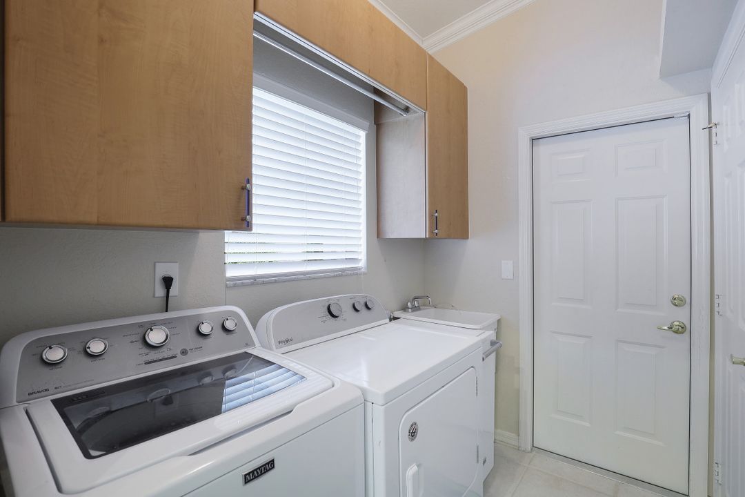 12832 Brynwood Way, Naples, FL 34105