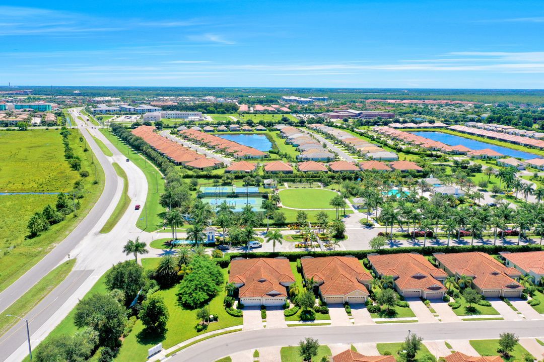 4441 Waterscape Ln, Fort Myers, FL 33966