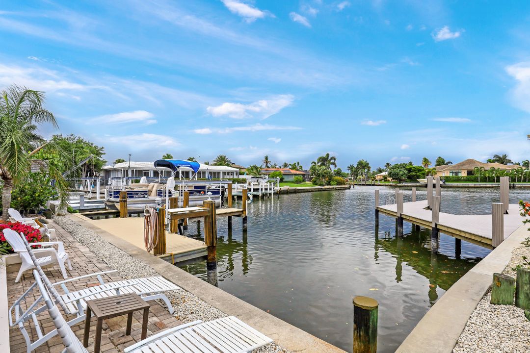 1201 Laurel Ct, Marco Island, FL 34145