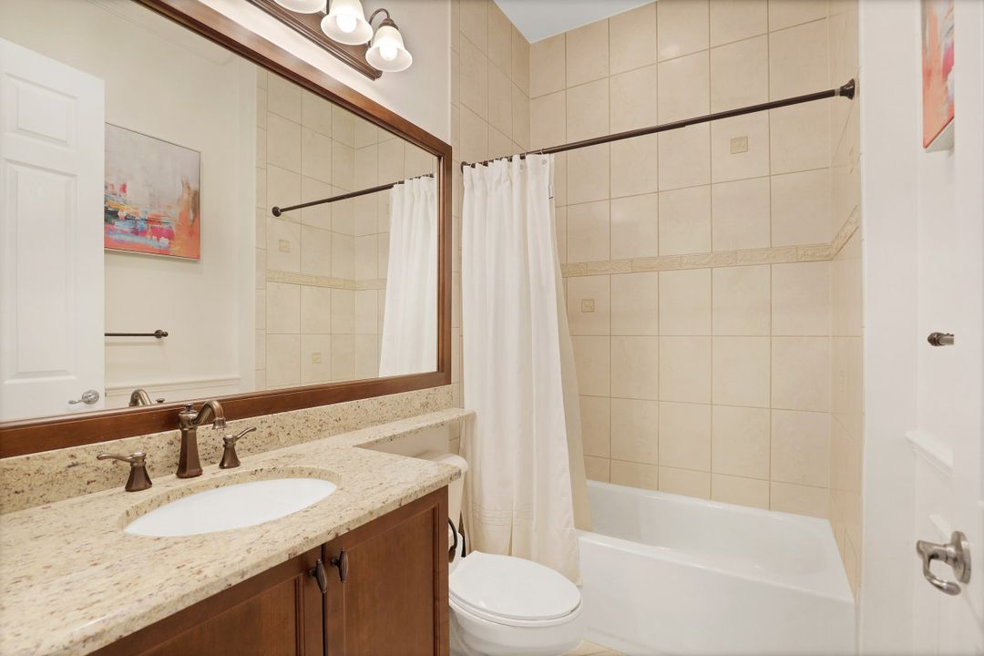 3731 Madeira Ct, Naples, FL 34119