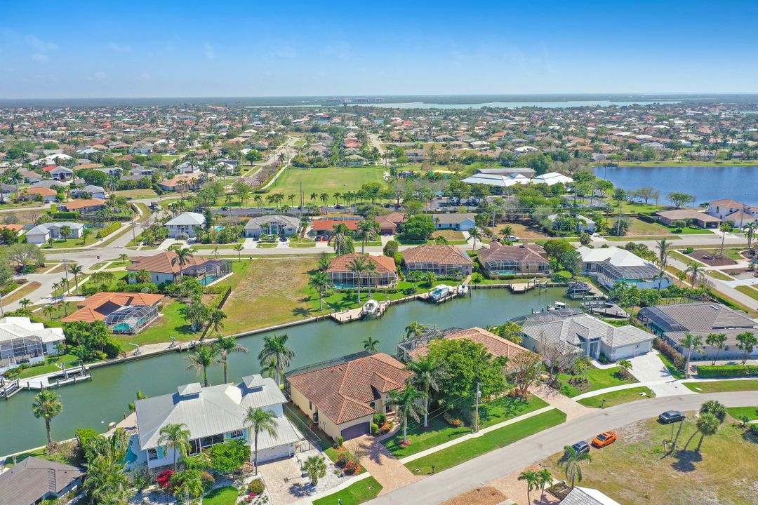 267 Fiji Ct, Marco Island, FL 34145