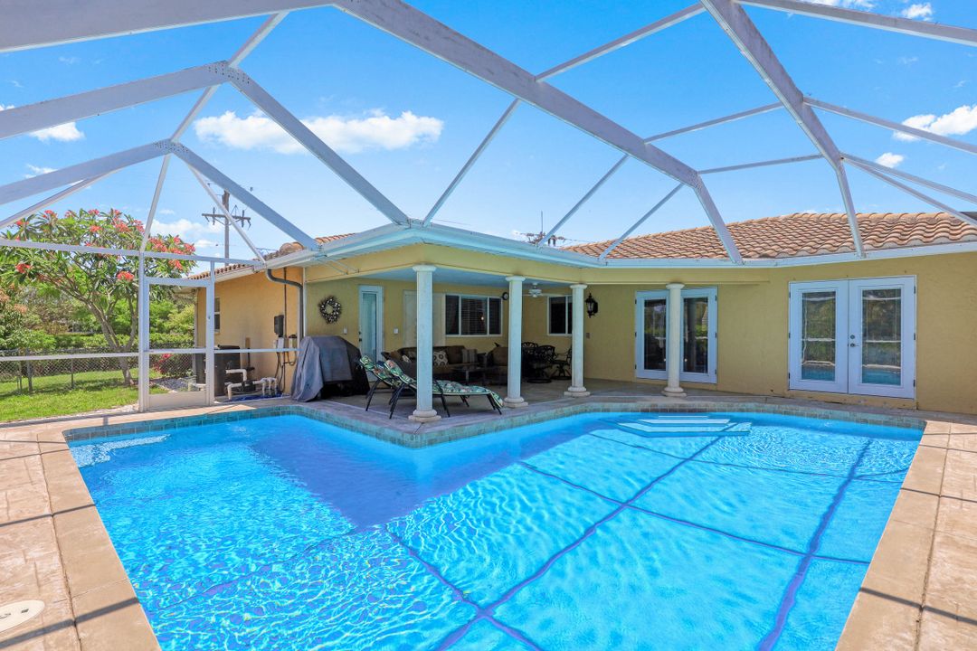 541 S Heathwood Dr, Marco Island, FL 34145