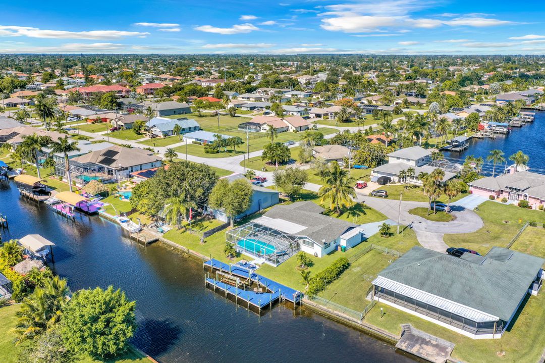 138 SE 40th St, Cape Coral, FL 33904