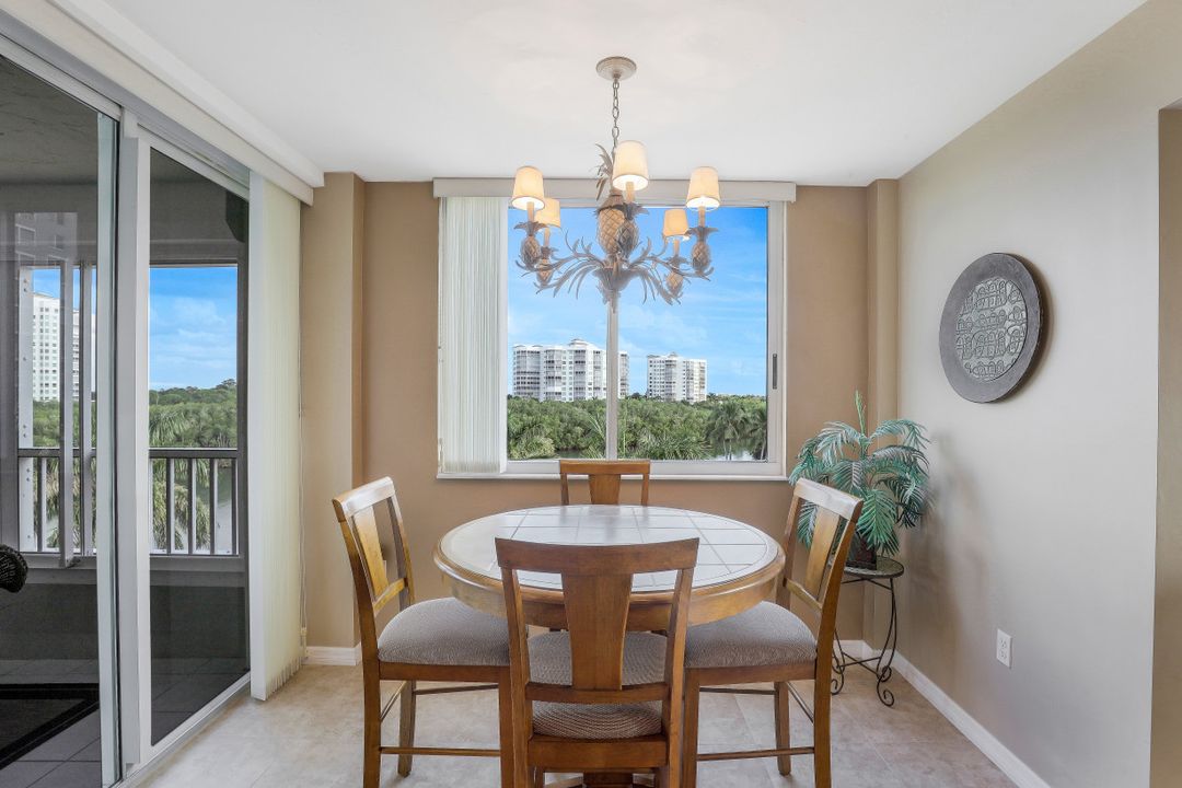 21 Bluebill Ave #401, Naples, FL 34108