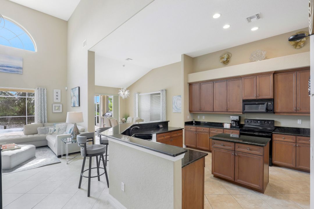 4412 SW 28th Pl, Cape Coral, FL 33914