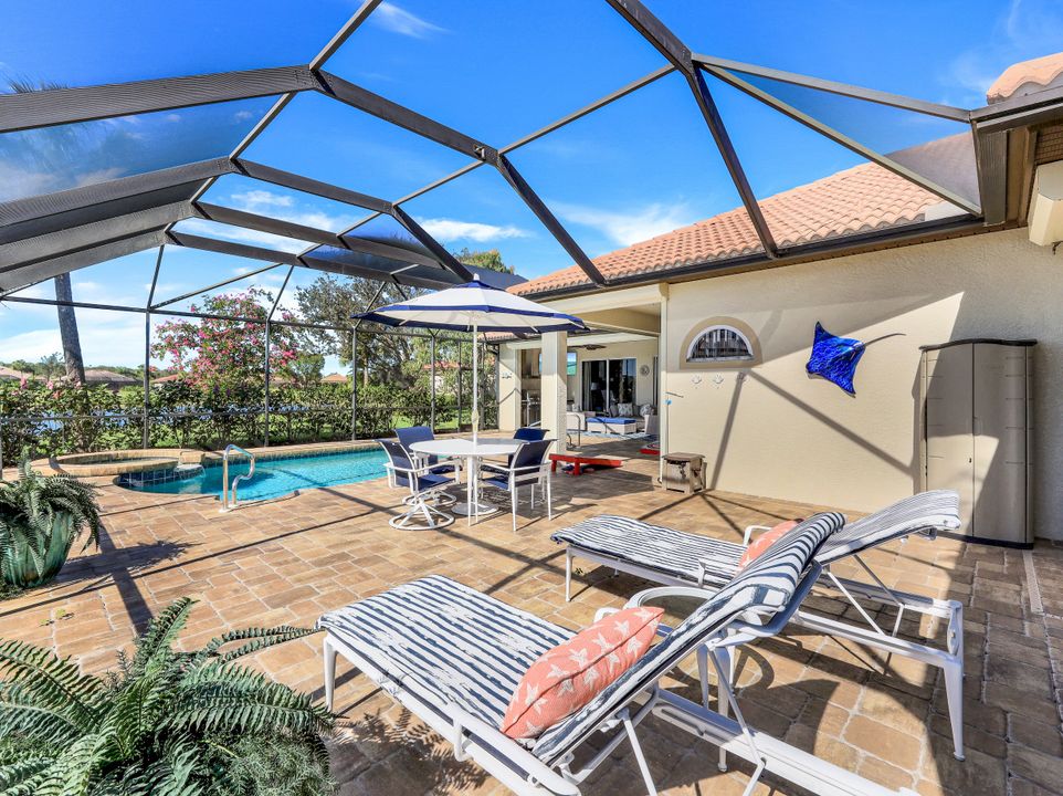 8979 Morgan Ct, Naples, FL 34113