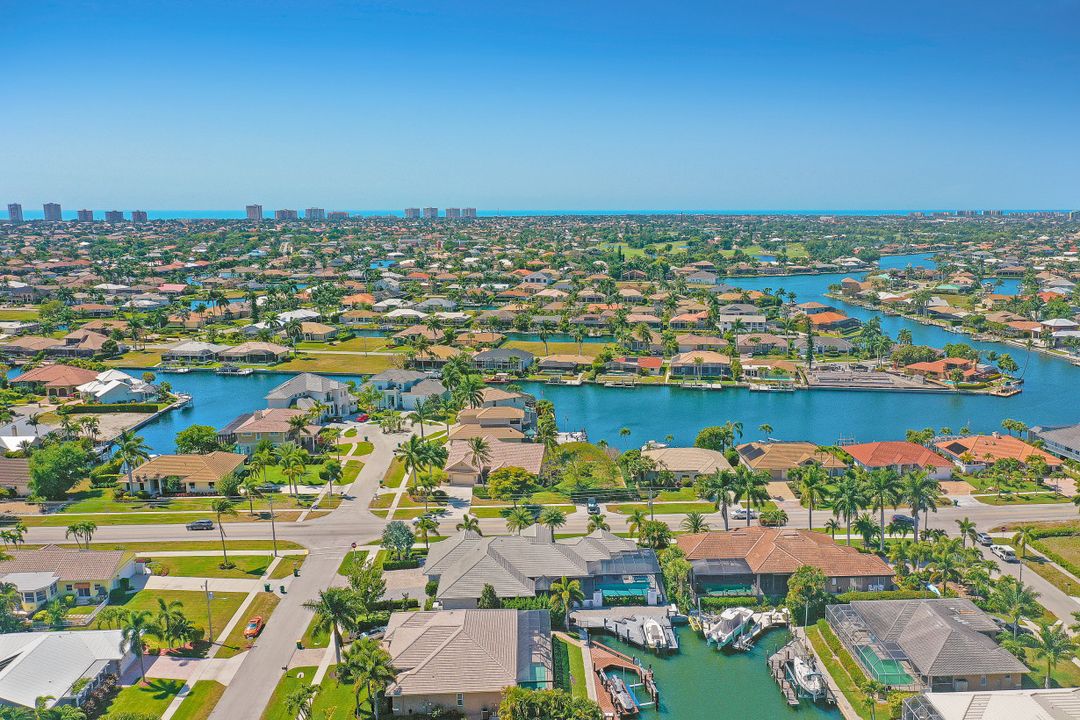 1800 Menorca Ct, Marco Island, FL 34145